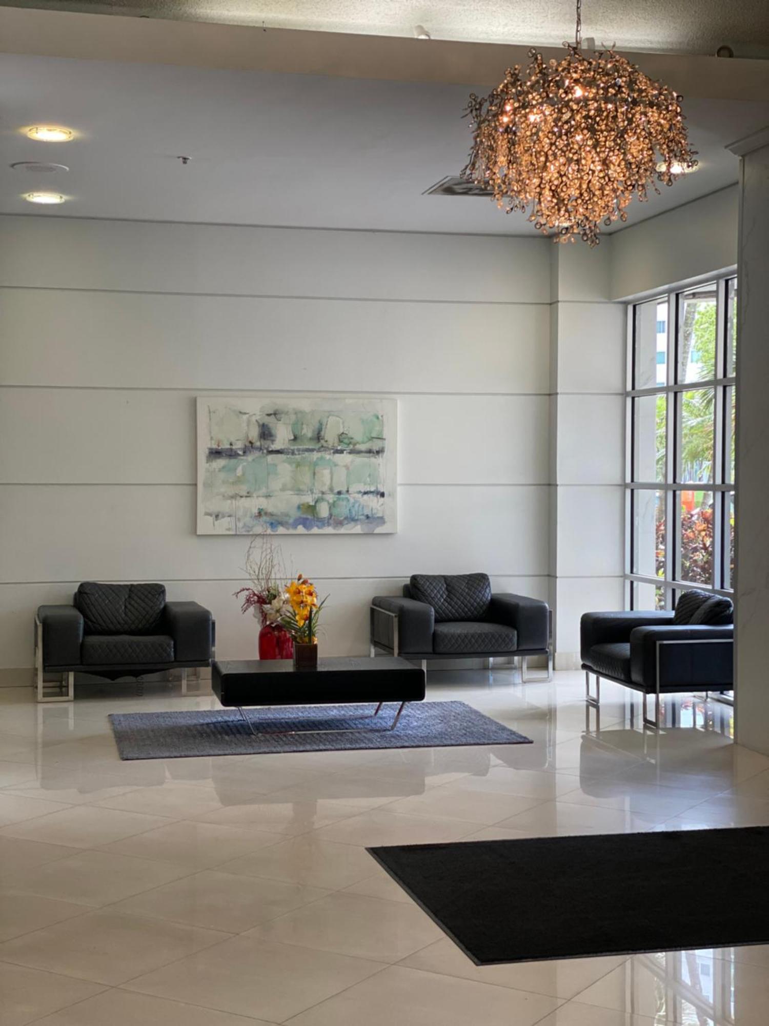 Sunny Isles Beach Spacious Apartment Εξωτερικό φωτογραφία